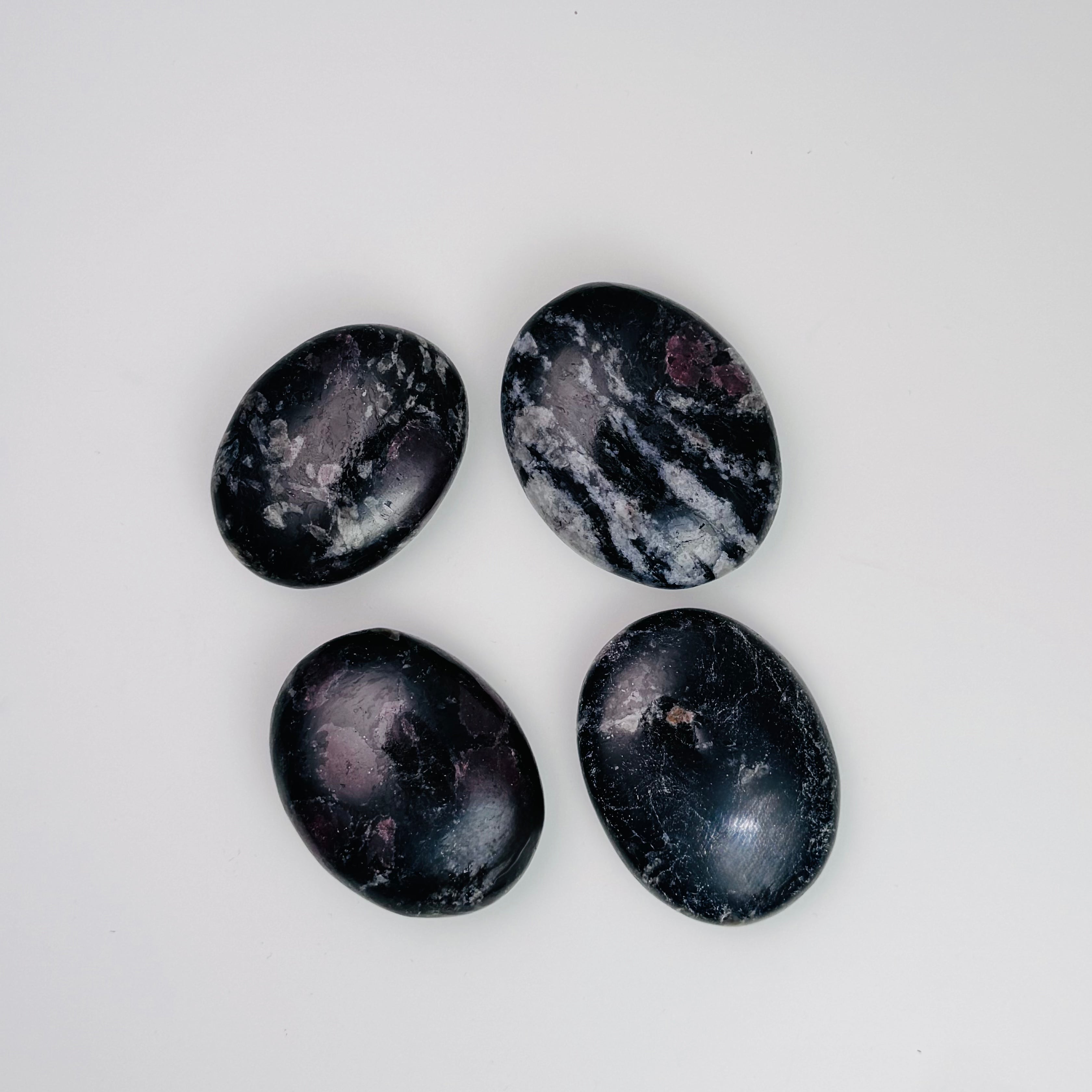 Garnet in Black Tourmaline