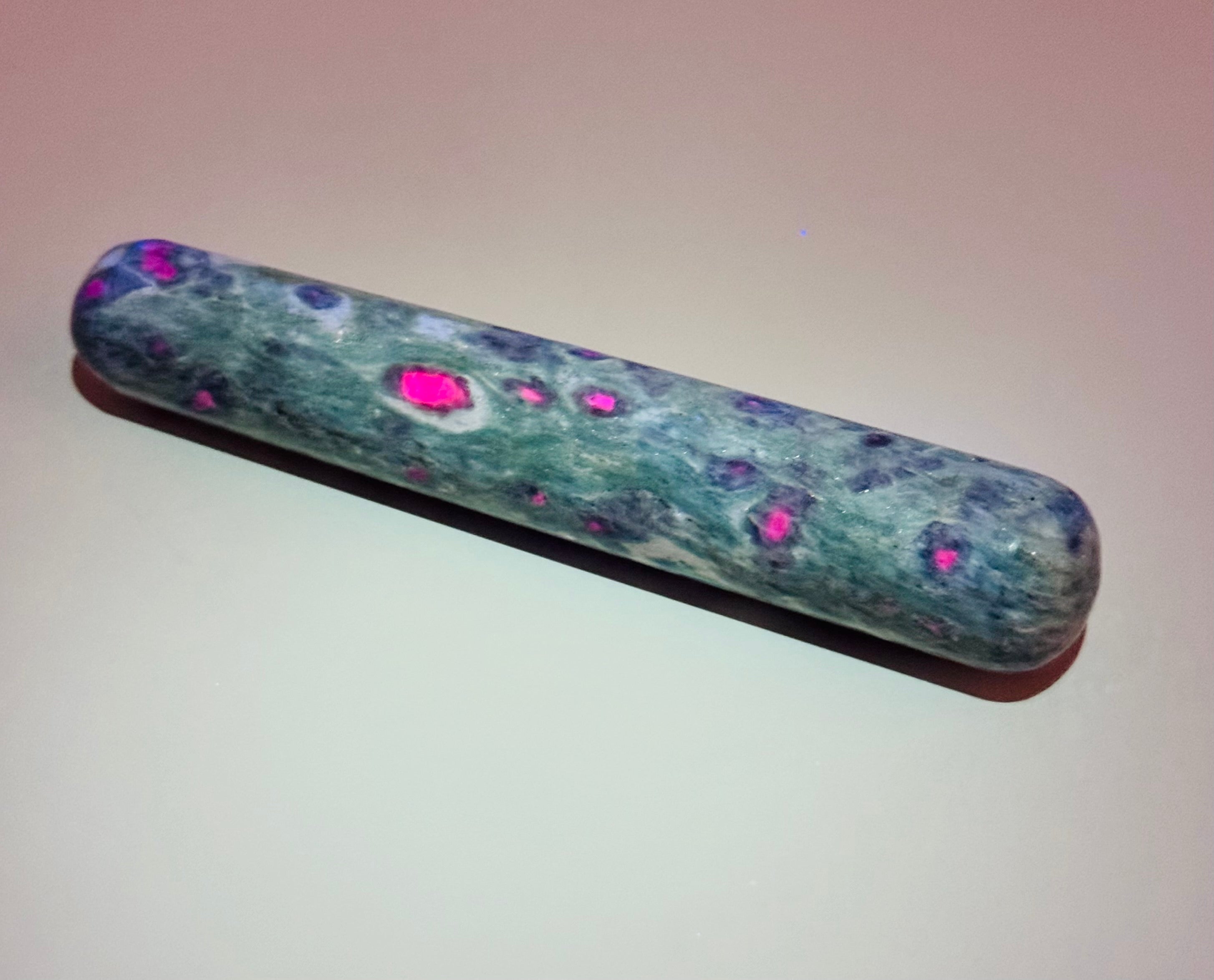 Ruby in Fuchsite Wand
