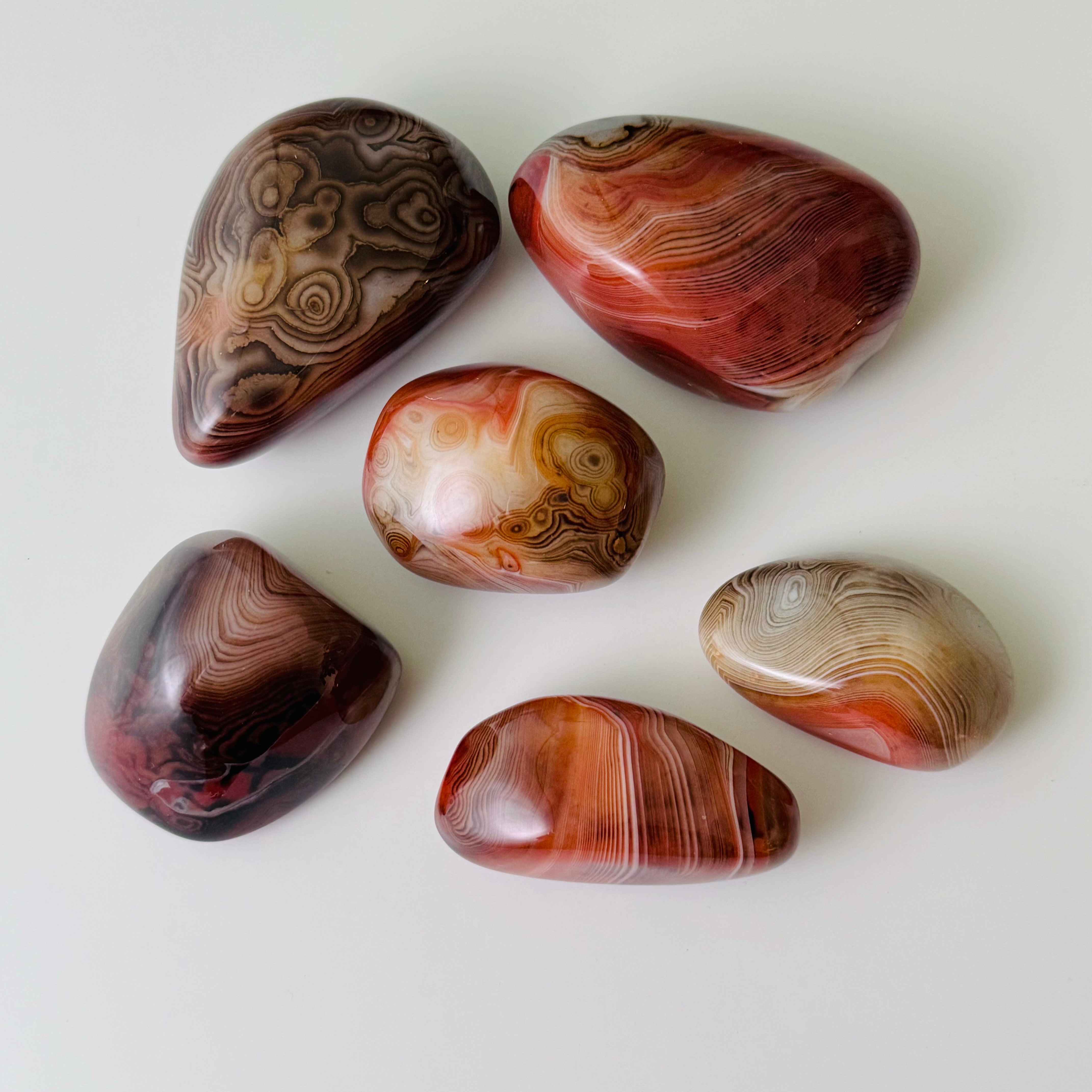 Sardonyx palm stone