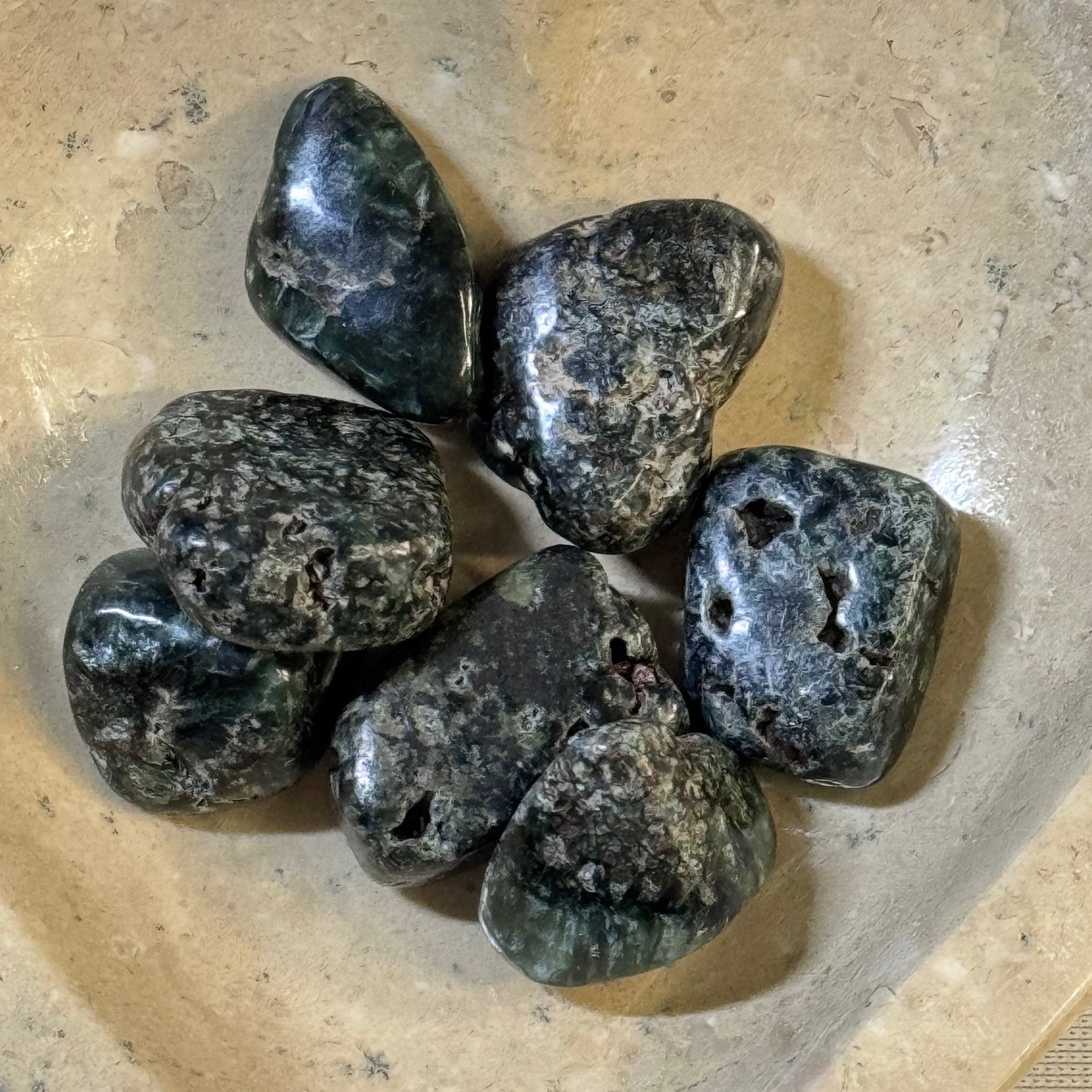 Seraphinite